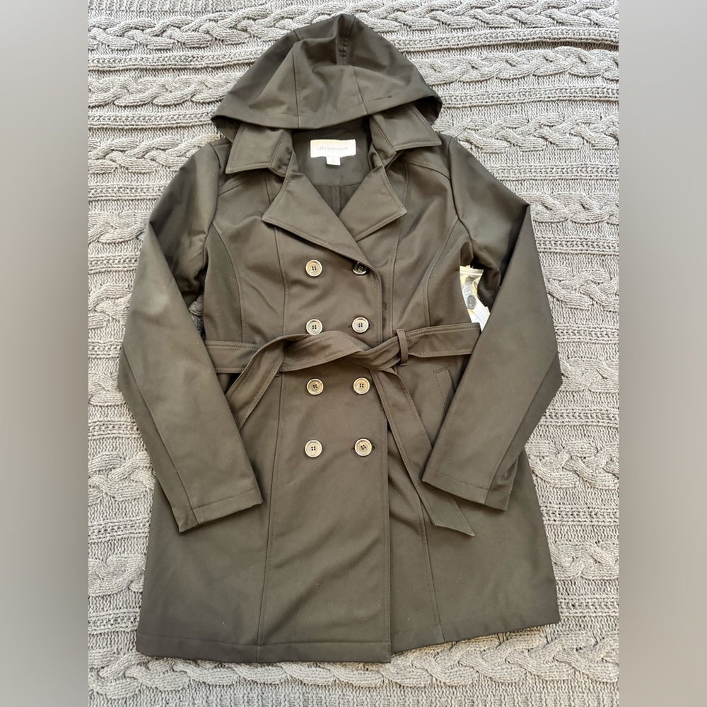 NWT Women's Small Liz Claiborne Coat (Black)
